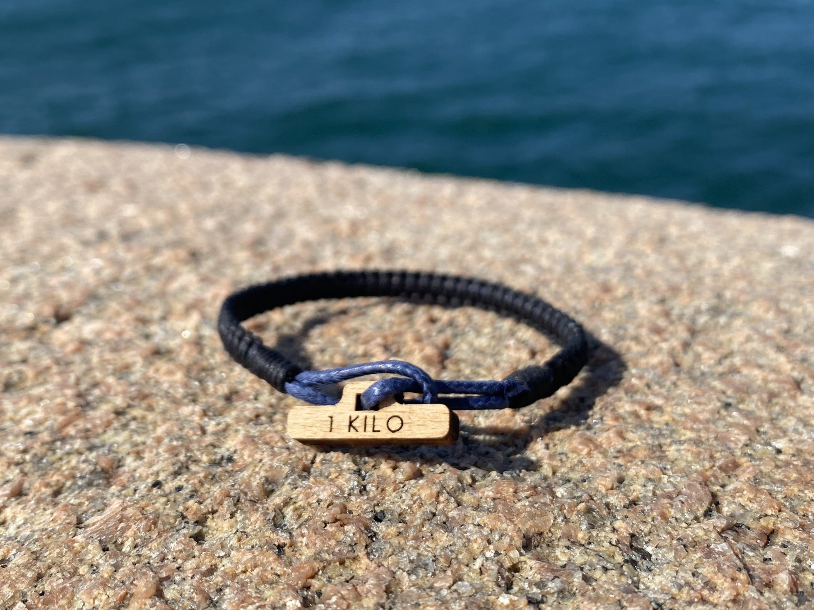 CleanSea Bläcksvart armband-thumbmail-1