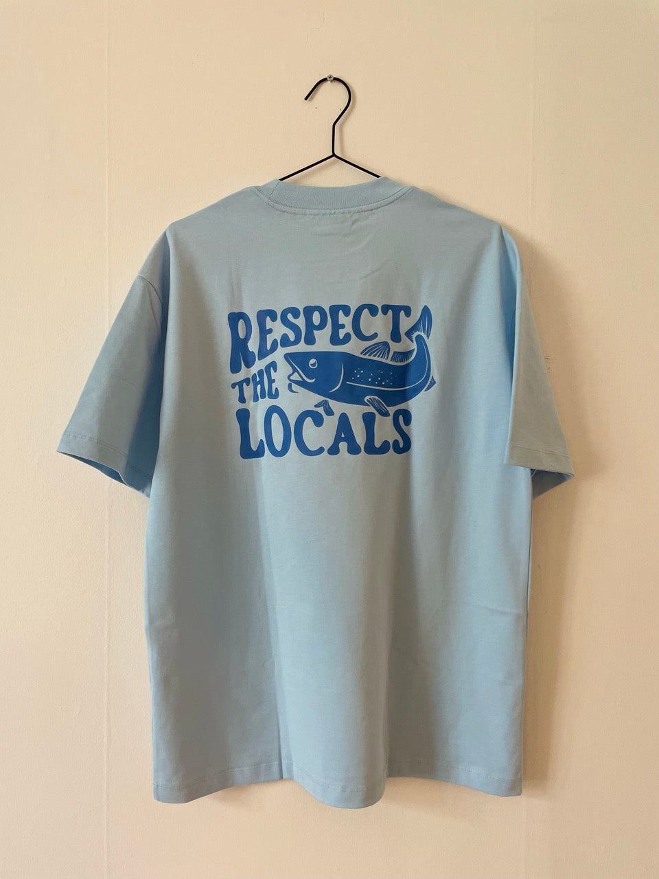 T-shirt Blå Respect the locals-thumbmail-4