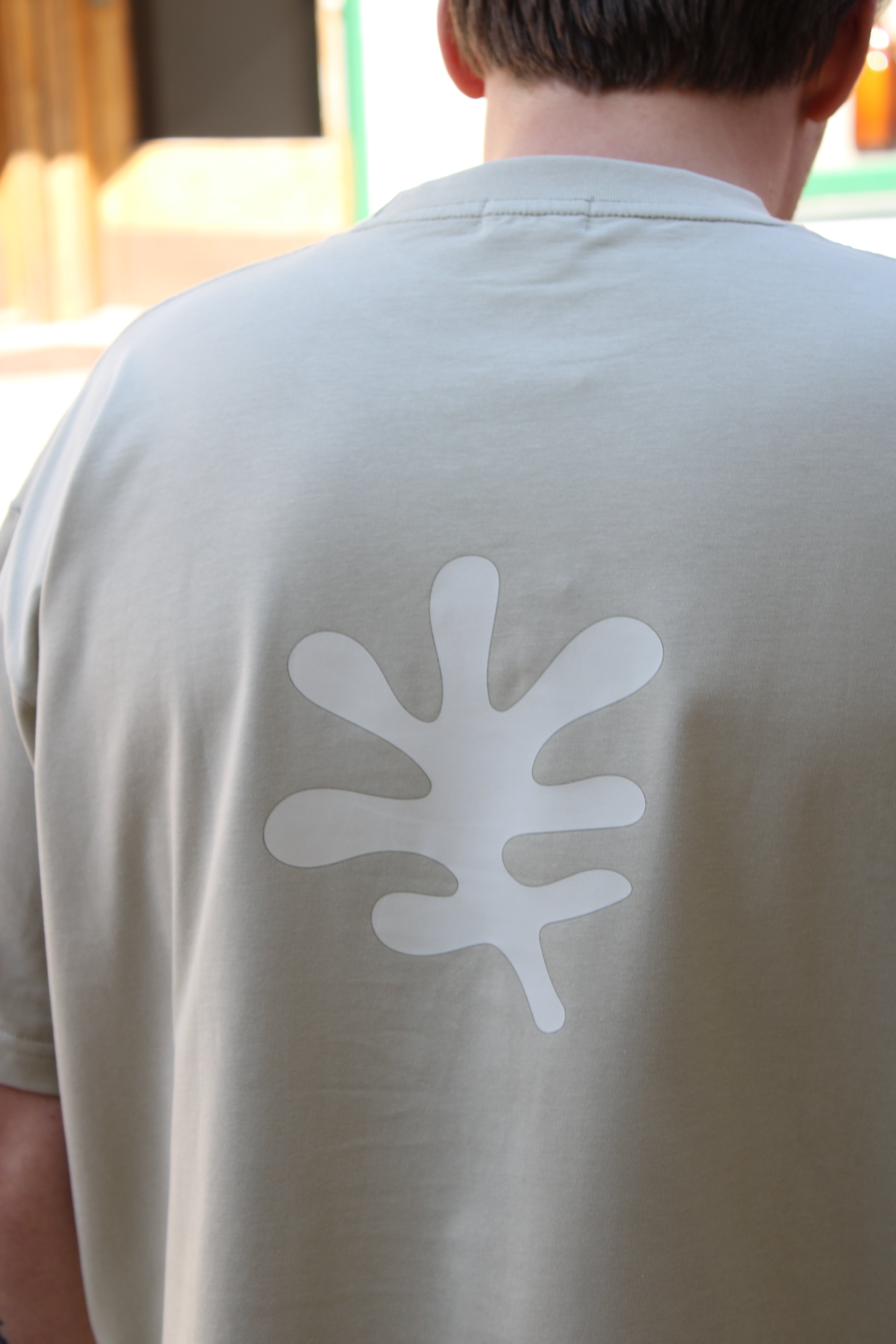 T-shirt Släke grön med tångsymbolen på ryggen-thumbmail-2